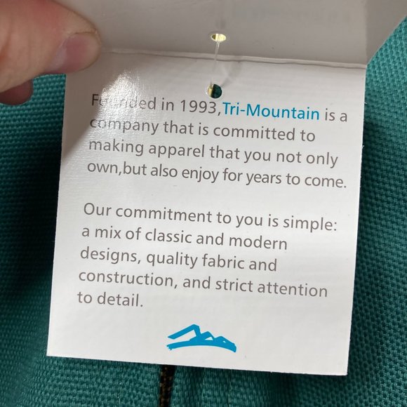 Tri Mountain Hooded Jacket in Green - Picture 6 of 7